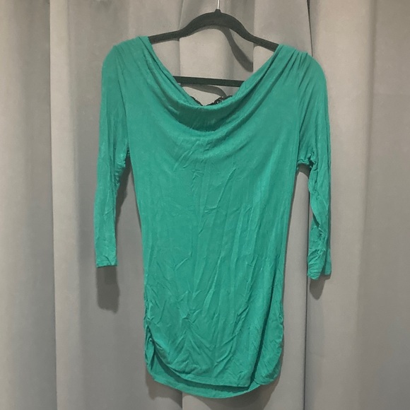 Green Women's Top with Lace Detail - Picture 4 of 5